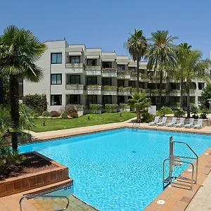 https://sherry-park.hotelsincadiz.net