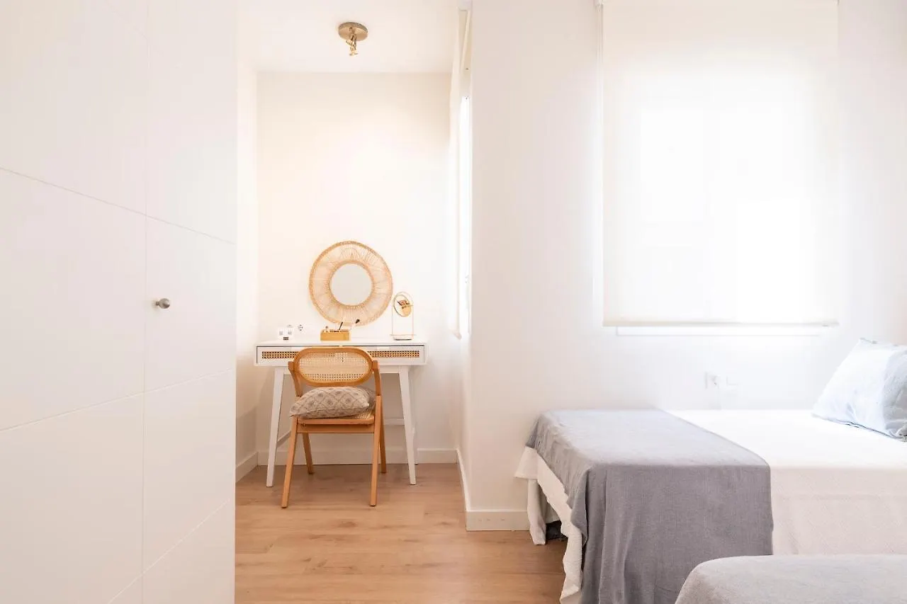 Lucia De Triana Apartment Seville